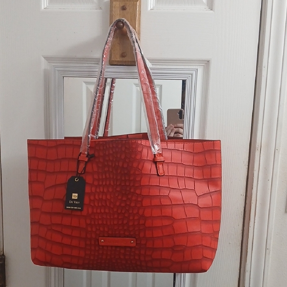 De Vesi Handbags - Red Crocodile-Embossed Tote Bag